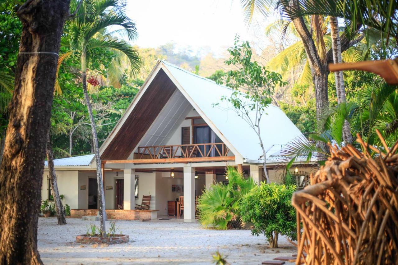 Casa Cecilia Beach Front Playa Santa Teresa  Exterior photo
